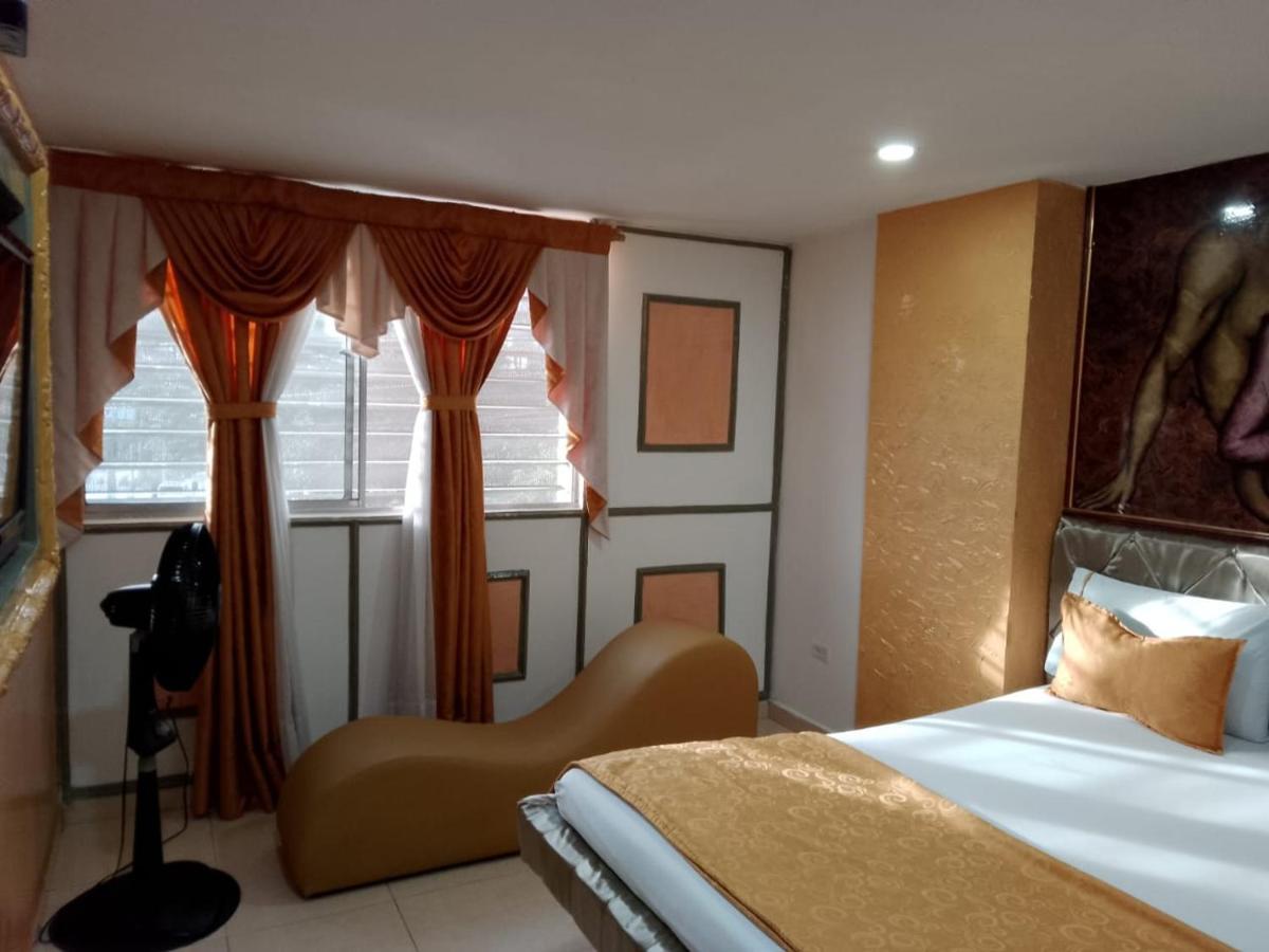 Hotel El Playon Medellín Exteriör bild